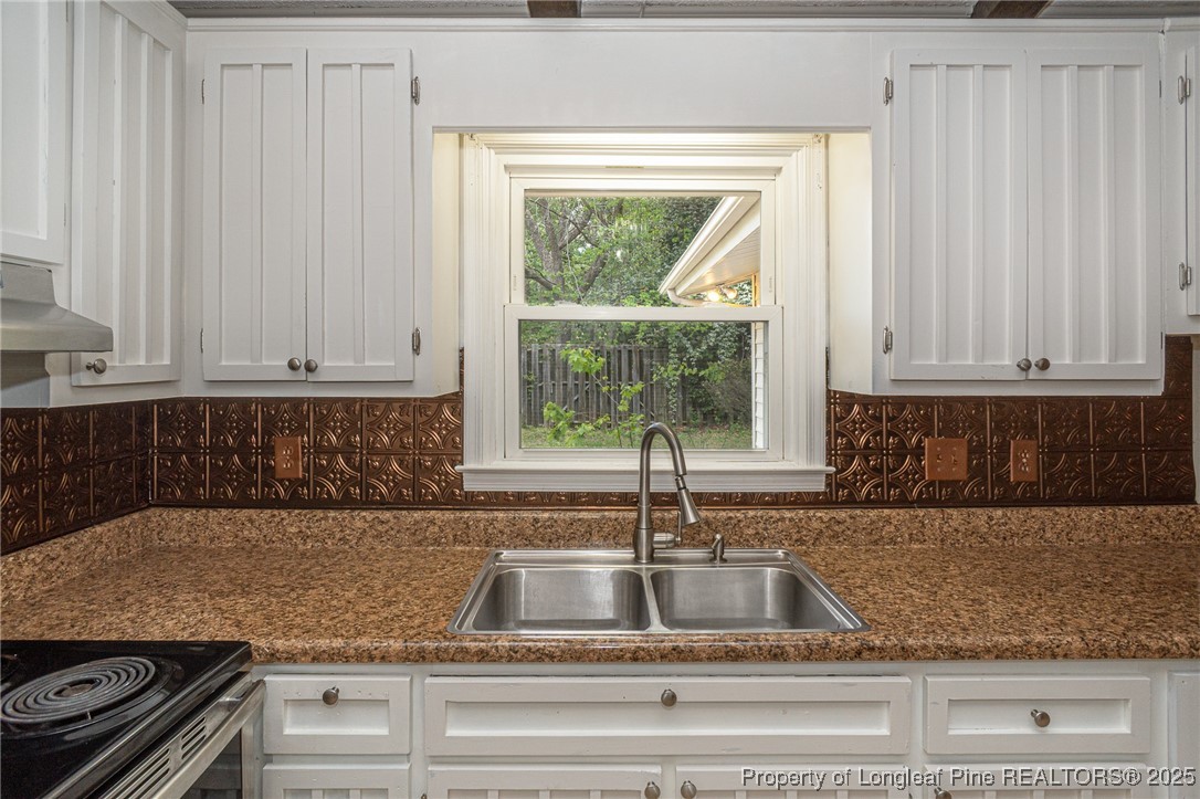 107 Pandora Circle Erwin, NC 28339 - Photo 9 of 41