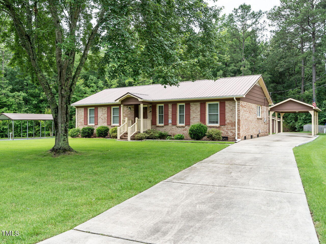 4926 McCormick Road Durham, NC 27713 - Photo 2 of 31 002-1280x960-4926-mccormick-road