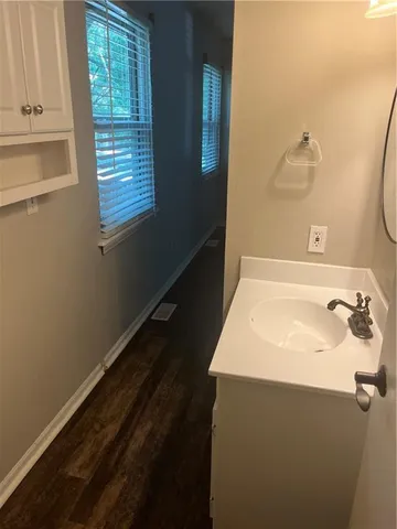 $270,000 | 1111 Southeast 2nd Court, Lee's Summit, MO 64063