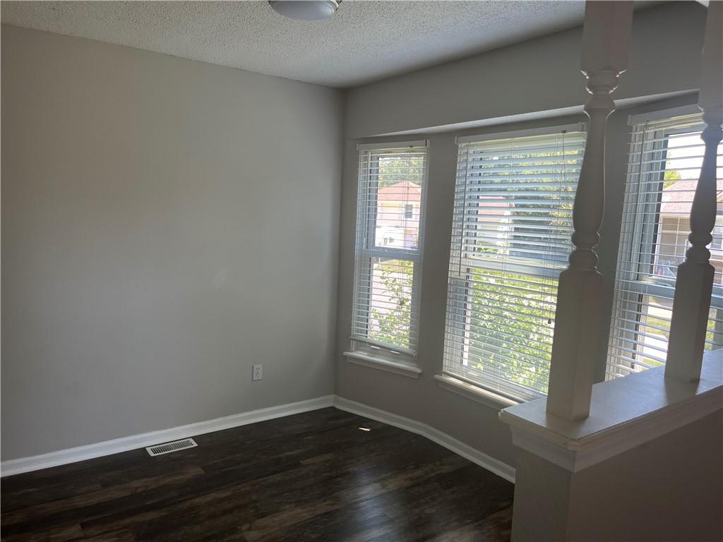 1111 Southeast 2nd Court Lee's Summit, MO 64063 - Photo 10 of 26