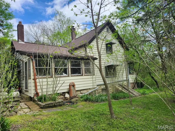 $749,999 | Undisclosed Address, Festus, MO 63028