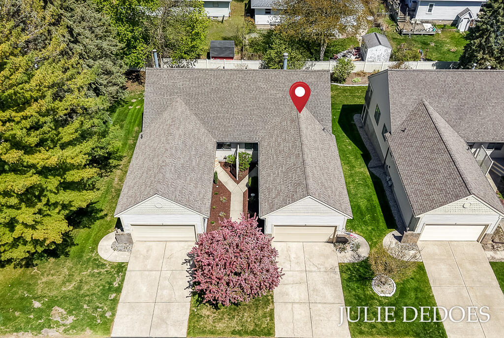 8 Summit Park Drive, Unit 8 Spring Lake, MI 49456 - Photo 38 of 46 8SummitParkDr-9LoRes