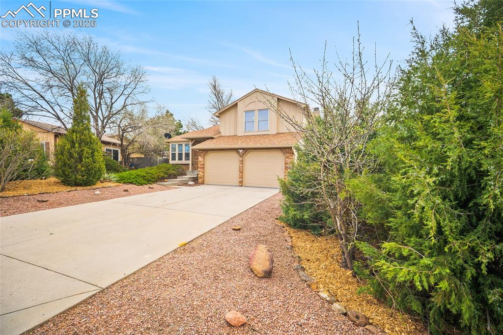 4502 Fenton Road Colorado Springs, CO 80916 - Photo 2 of 38