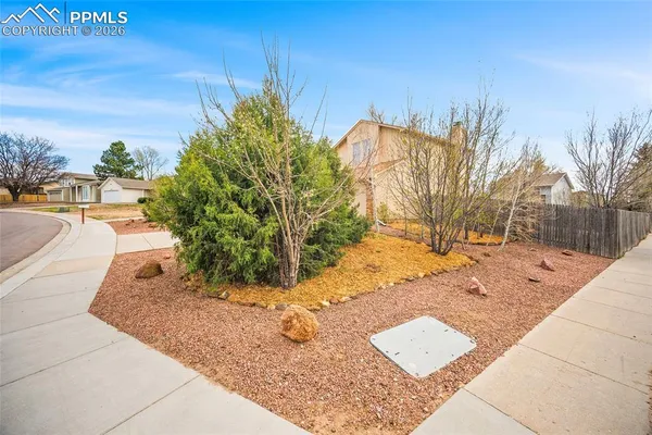 $400,000 | 4502 Fenton Road, Colorado Springs, CO 80916