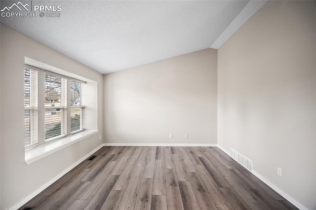 4502 Fenton Road Colorado Springs, CO 80916 - Photo 9 of 38