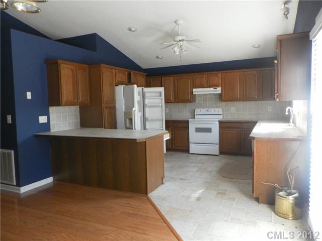 3555 Armstrong Ford Road York, SC 29745 - Photo 5 of 9 Gallery Image 5