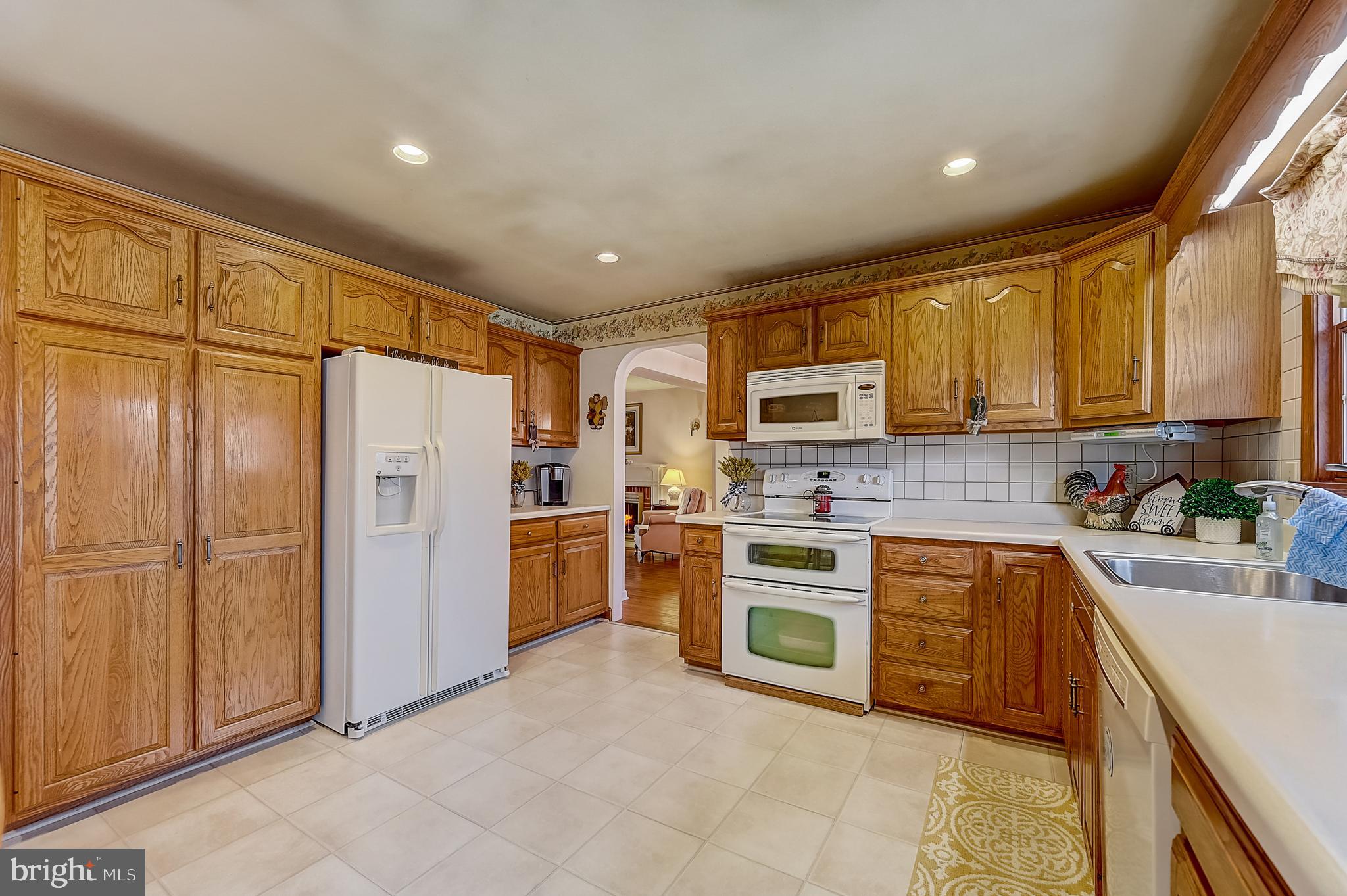100 Wayne Drive Cinnaminson, NJ 08077 - Photo 26 of 62