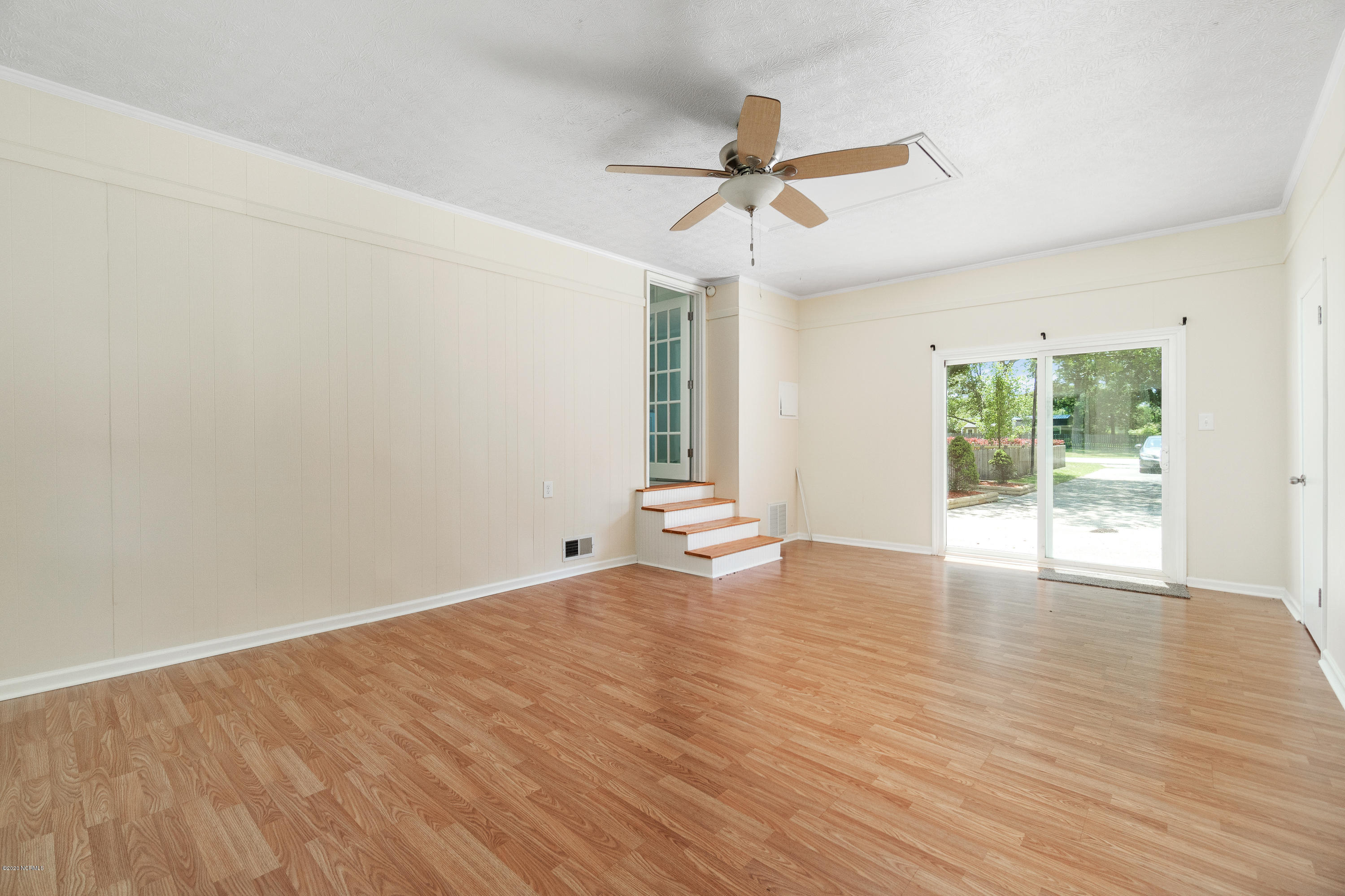 704 Friendly Road Morehead City, NC 28557 - Photo 17 of 37 Large Bonus Room