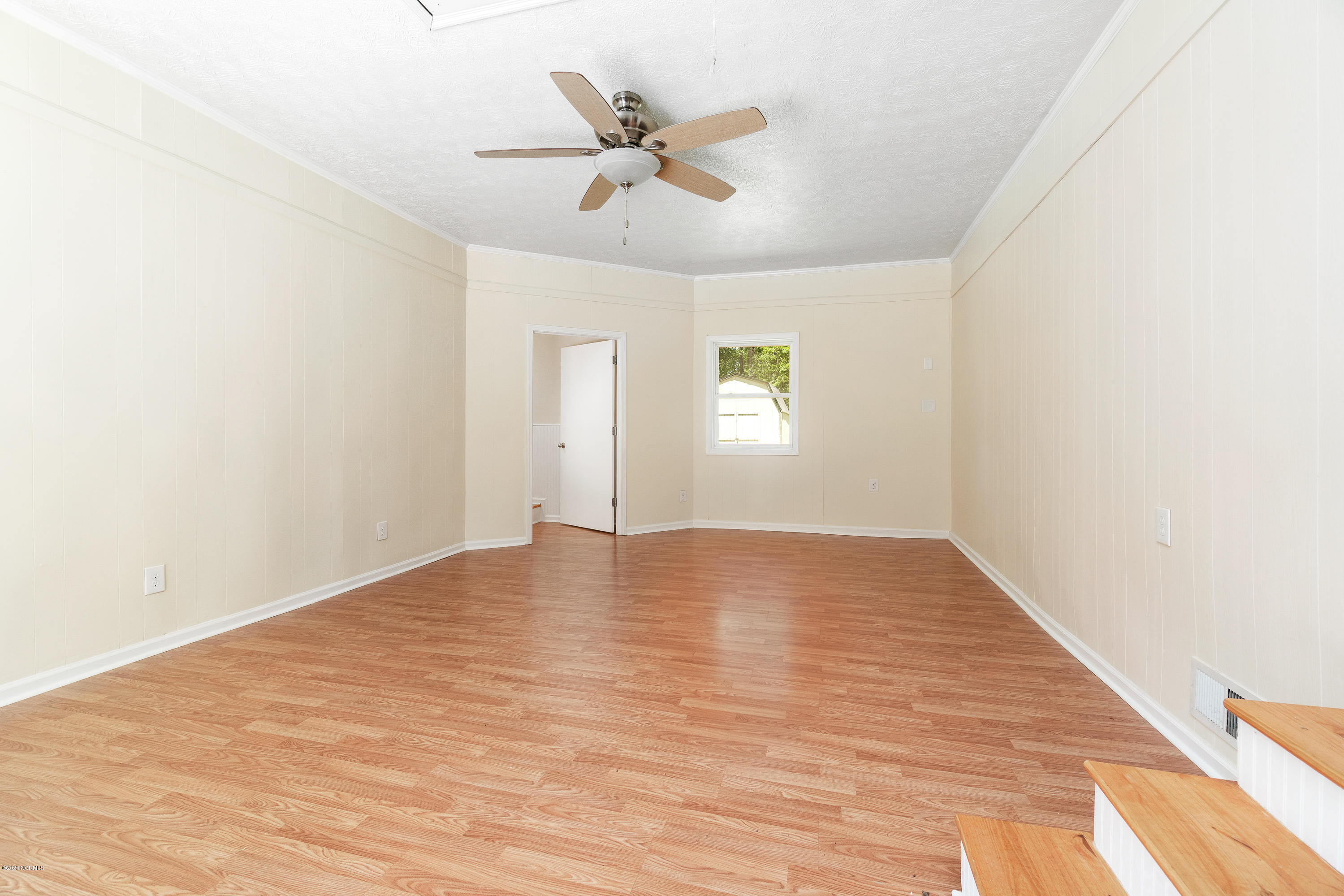 704 Friendly Road Morehead City, NC 28557 - Photo 18 of 37 Large Bonus Room