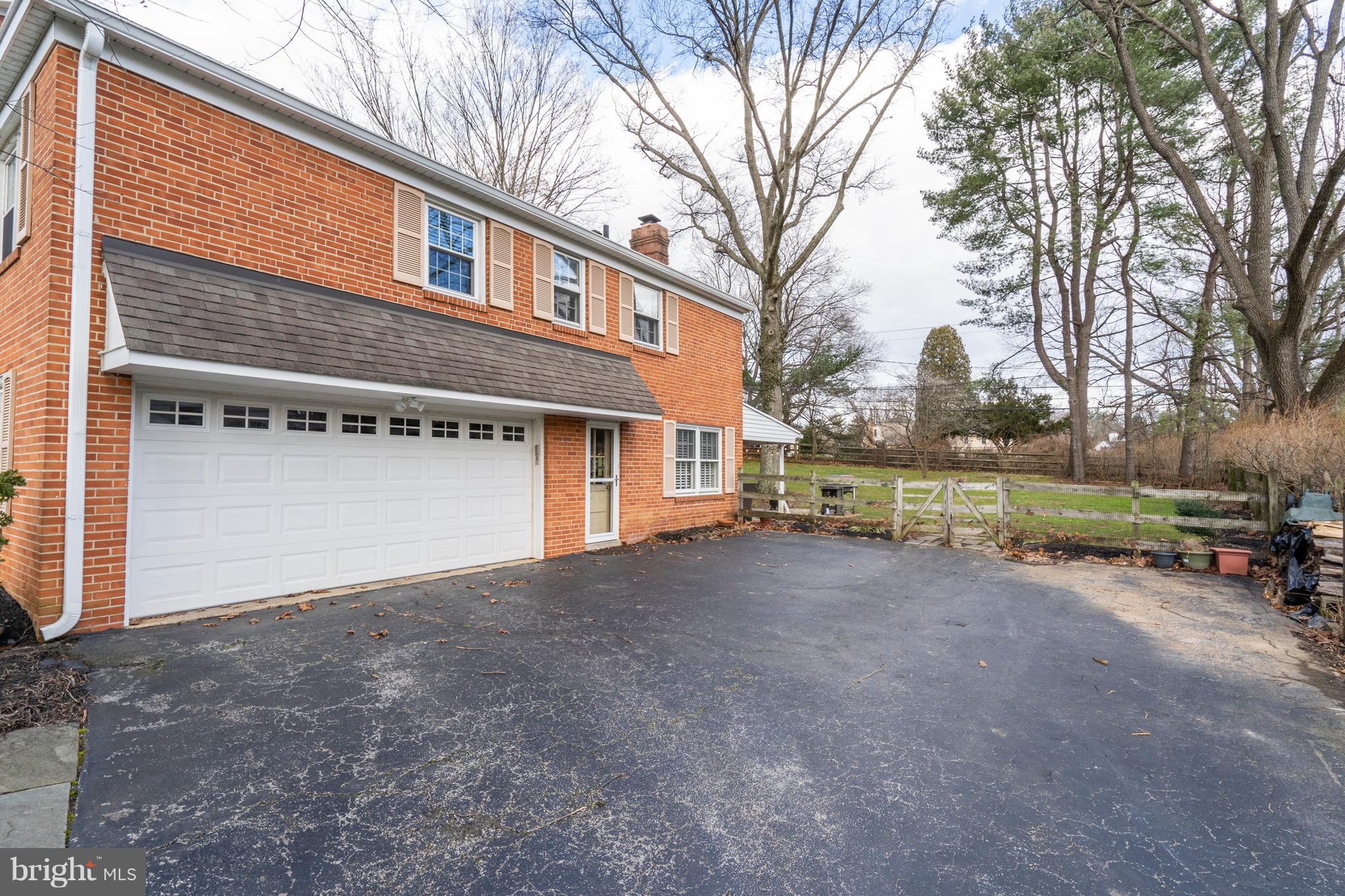 1635 Thomas Road Wayne, PA 19087 - Photo 24 of 31 2-car attached garage