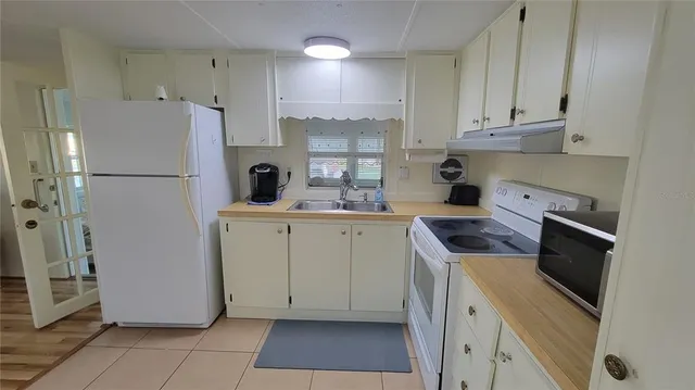 $75,900 | 60 Fifth Street, Punta Gorda, FL 33982