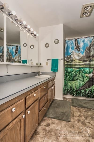 60108 Navajo Road Bend, OR 97702 - Photo 14 of 24 Additional Photo