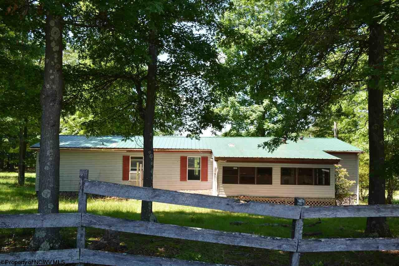 713 Mountainview Road Morgantown, WV 26508 - Photo 9 of 29 Gallery Image 9
