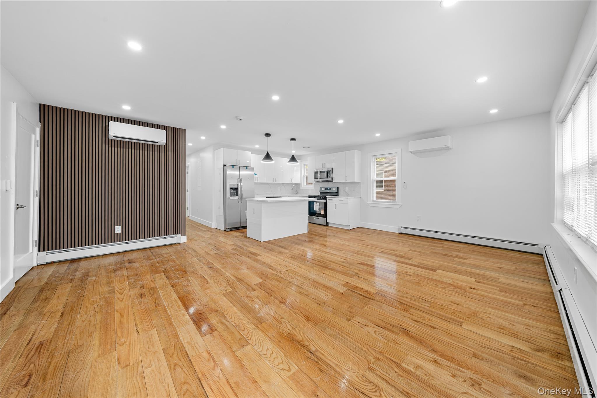 245-33 147th Road, Unit 1 Queens, NY 11422 - Photo 2 of 15