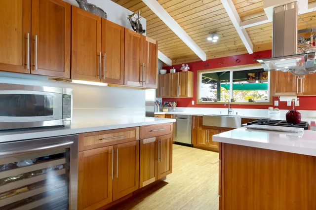 $1,499,000 | 71-1769 Puu Lani Drive, Kailua-Kona, HI 96740