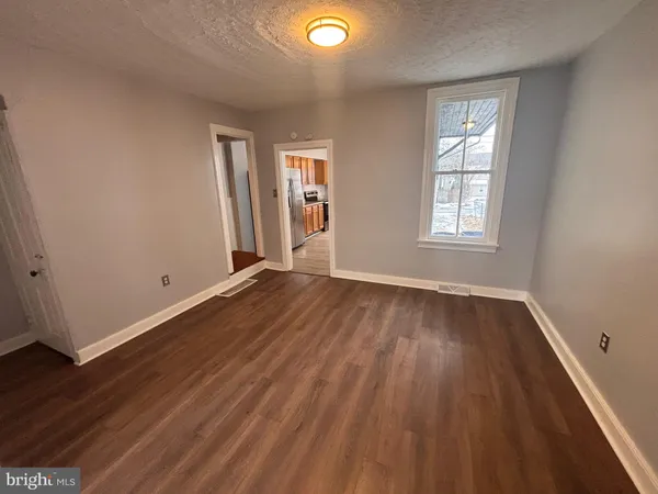 $1,325 | 202 Park Place, York, PA 17401