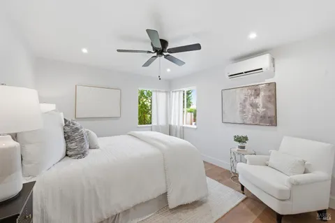 $2,595,000 | 1123 Oak Avenue, St. Helena, CA 94574