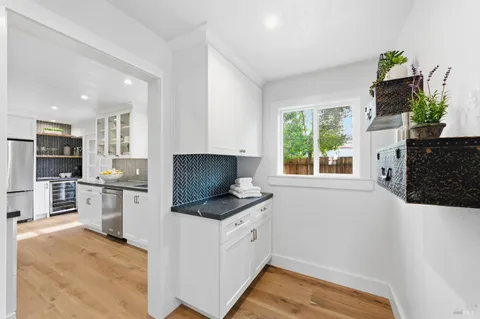 $2,595,000 | 1123 Oak Avenue, St. Helena, CA 94574