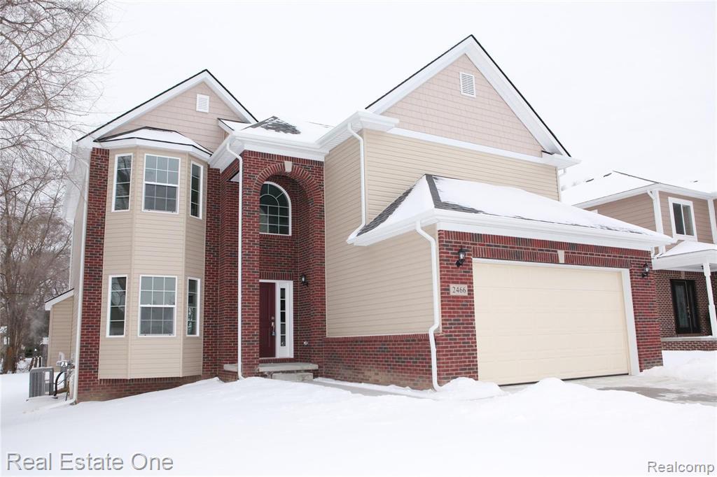2466 Eastern Avenue Rochester Hills, MI 48307 - Photo 2 of 48