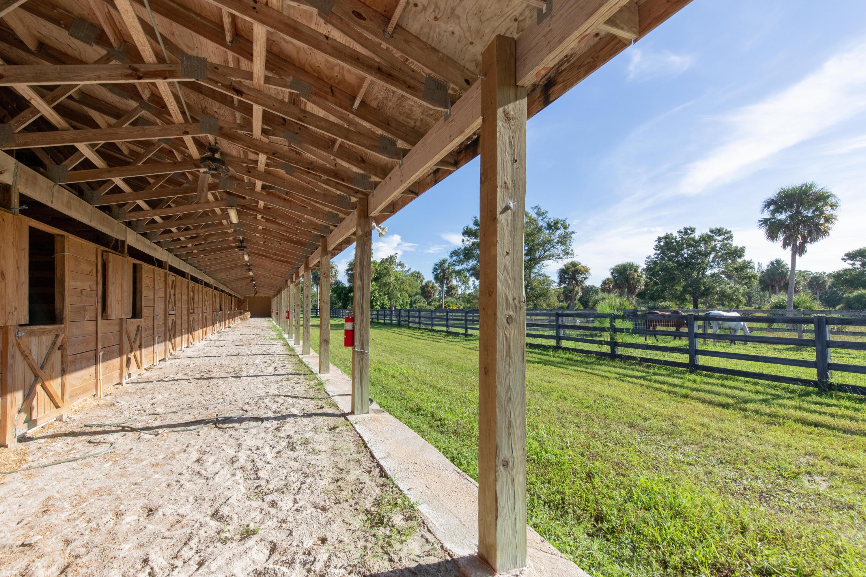 556 B Road Loxahatchee Groves, FL 33470 - Photo 11 of 12 2