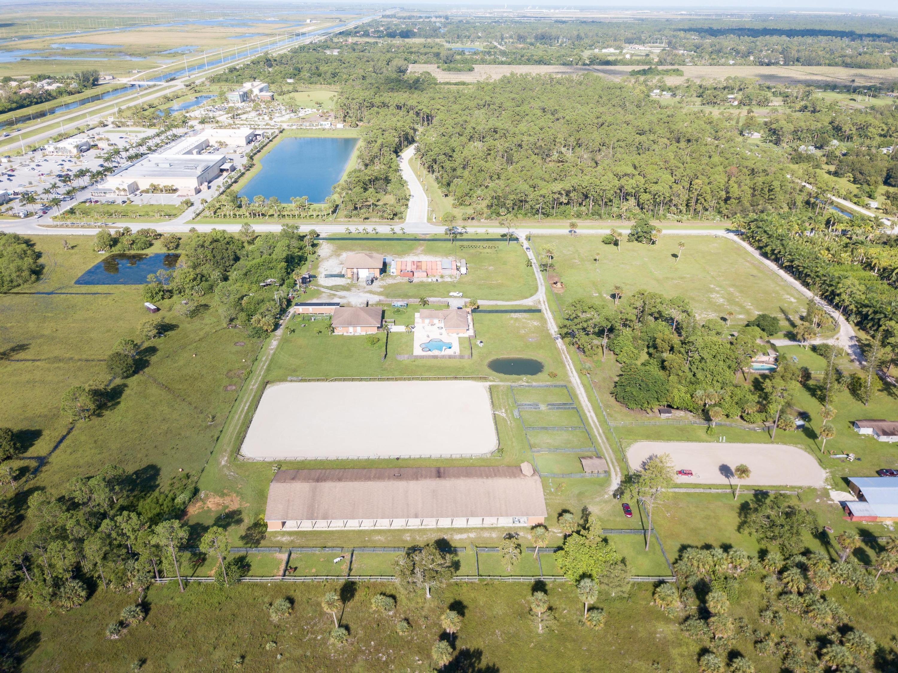 556 B Road Loxahatchee Groves, FL 33470 - Photo 5 of 12 4