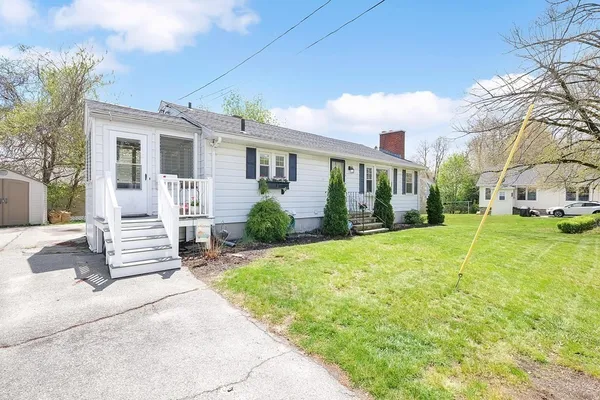 $439,900 | 5 Piehl Avenue, Worcester, MA 01606