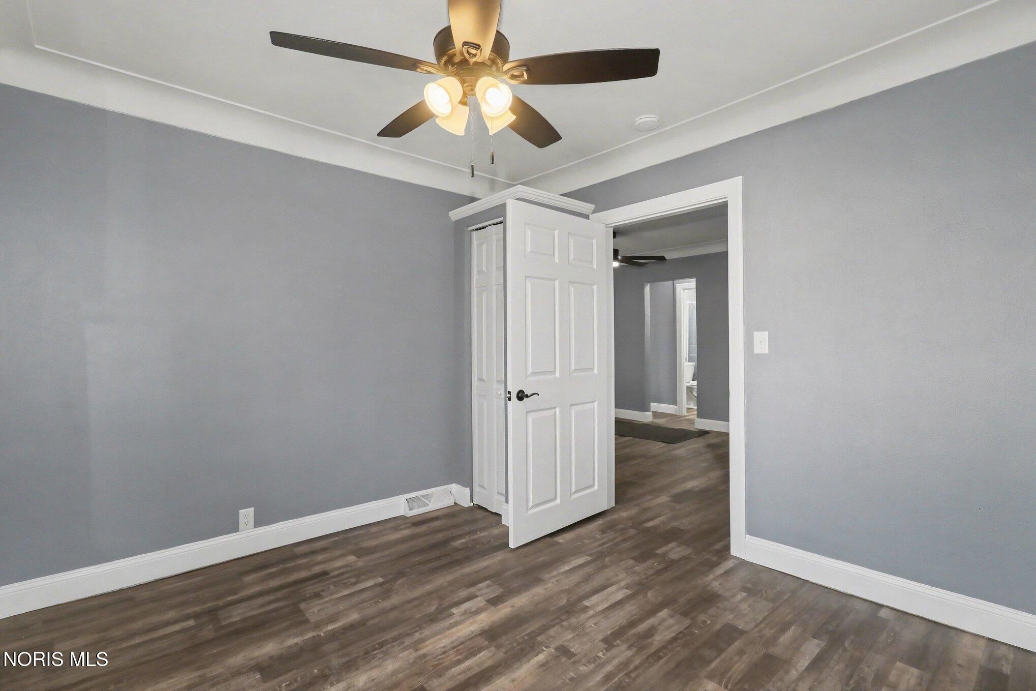 5349 Collomore Road Toledo, OH 43615 - Photo 8 of 22 006_file_1042