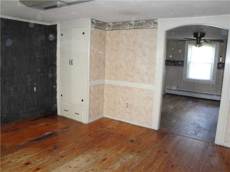 1168 Middle Road East Greenwich, RI 02818 - Photo 18 of 25 Kitchen.