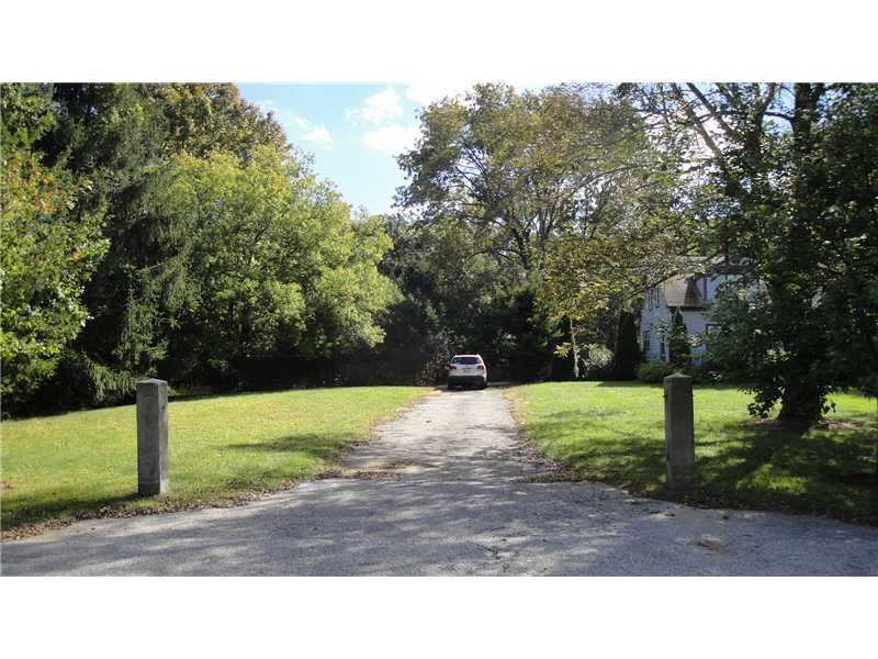 1168 Middle Road East Greenwich, RI 02818 - Photo 2 of 25 Yard/Garden.