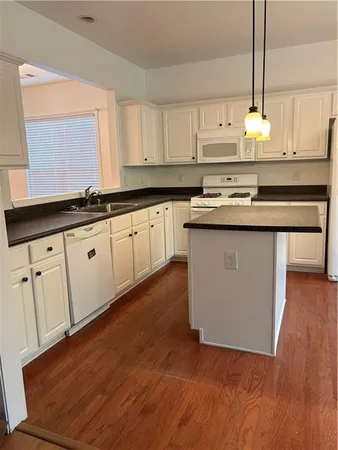 $2,600 | 6330 Waveland Drive, Cumming, GA 30040