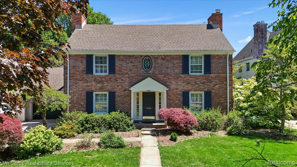 628 Middlesex Road Grosse Pointe, MI 48230 - Photo 2 of 7 Gallery Image 2