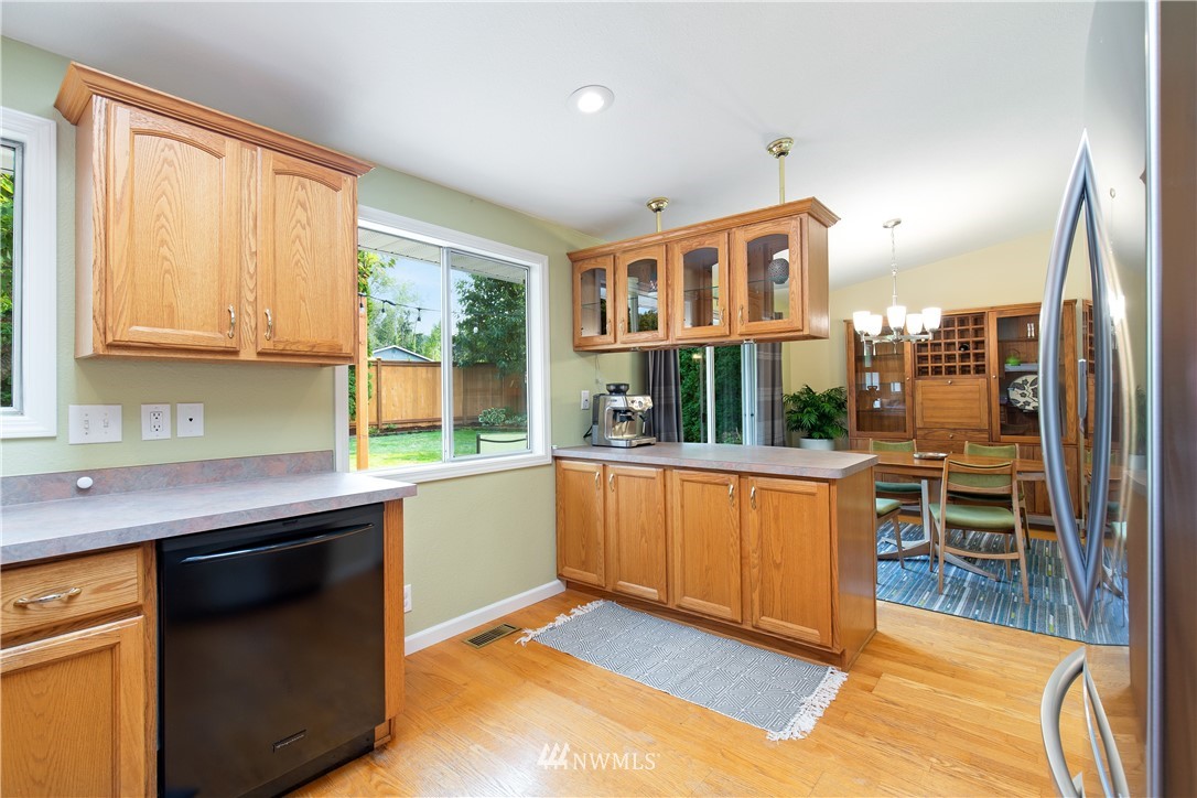 22417 14th Place West Bothell, WA 98021 - Photo 11 of 30