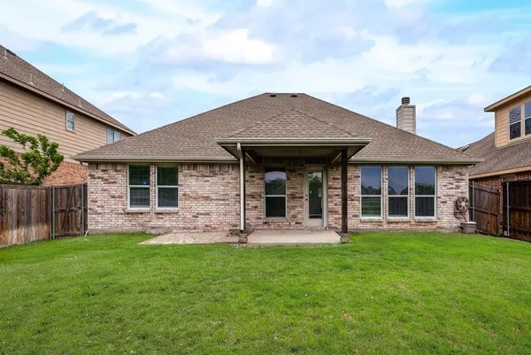 $2,300 | 3121 Blue Sage Drive, McKinney, TX 75071