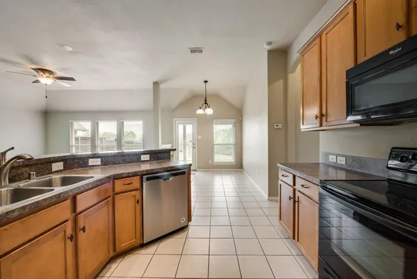 $2,300 | 3121 Blue Sage Drive, McKinney, TX 75071