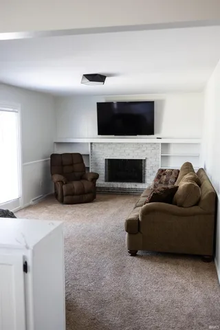 $324,500 | 3130 Bellshire Way, Fort Wayne, IN 46815