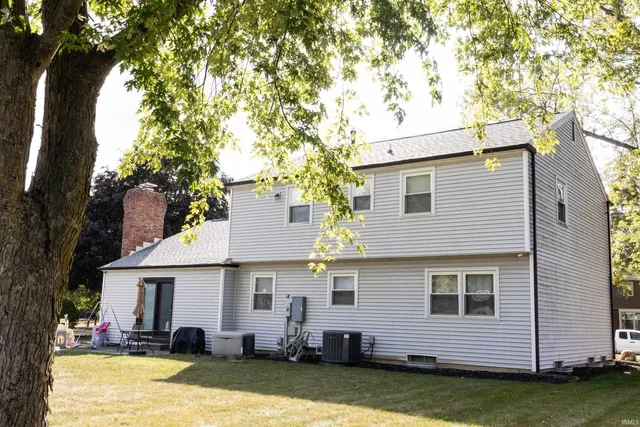 $324,500 | 3130 Bellshire Way, Fort Wayne, IN 46815