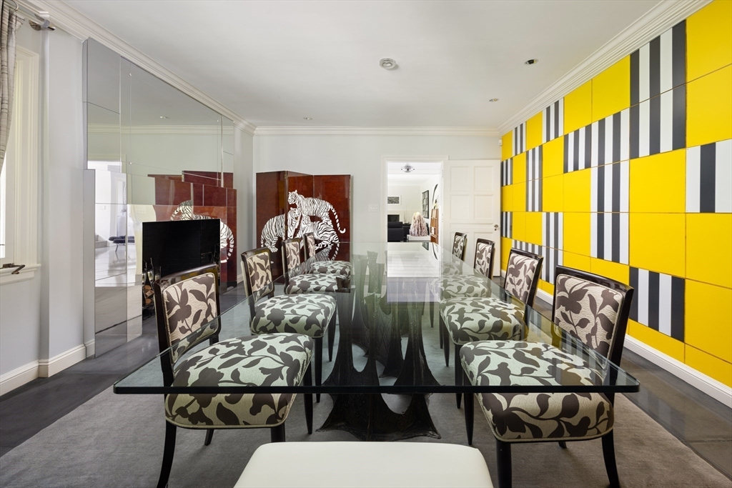 10 Spooner Road Brookline, MA 02467 - Photo 5 of 26 a view of a livingroom and dining room