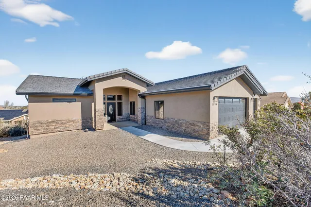$835,000 | 2108 Lakewood Drive, Prescott, AZ 86301