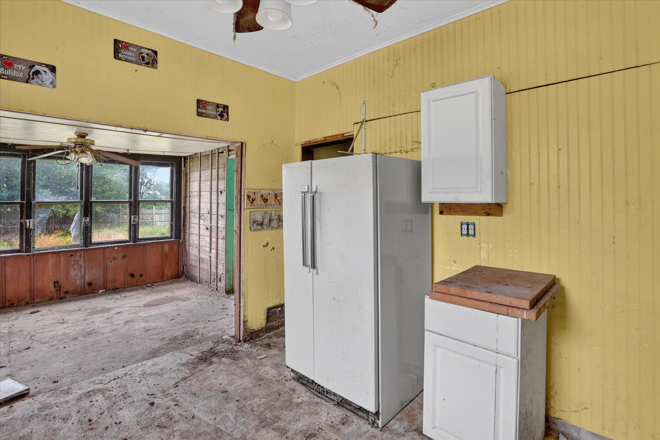 2429 Huron Line Road Ubly, MI 48475 - Photo 14 of 29 14-2429-Huron-Line-Rd-WindowStill
