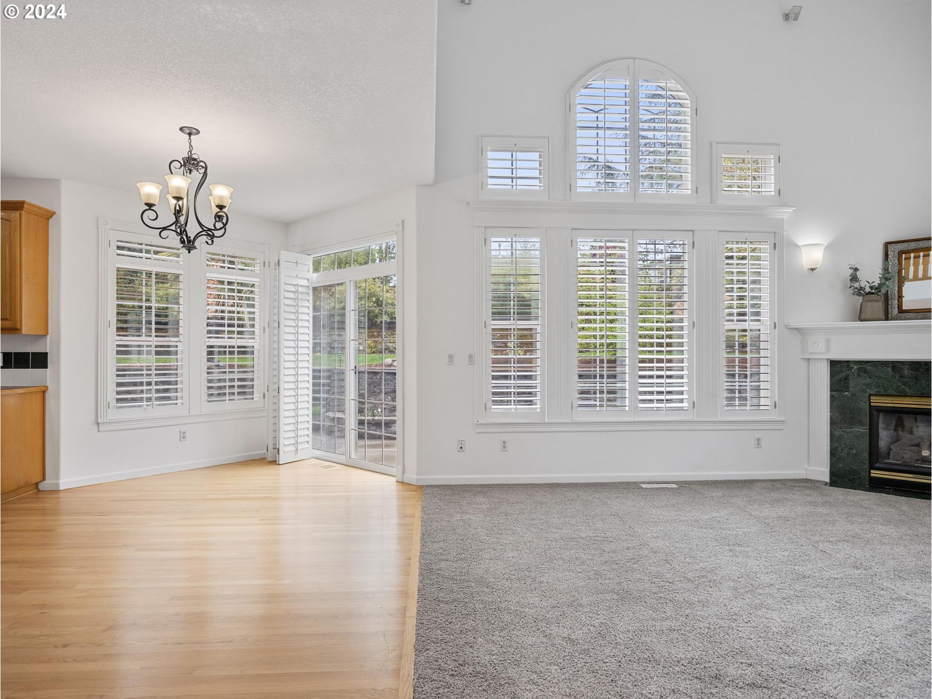 39700 Hood Street Sandy, OR 97055 - Photo 10 of 44 Gallery Image 10