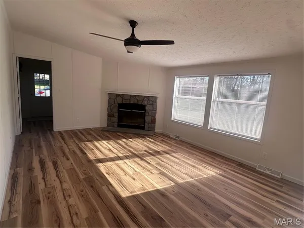 $264,900 | 50 Brooks Lane, Winfield, MO 63389