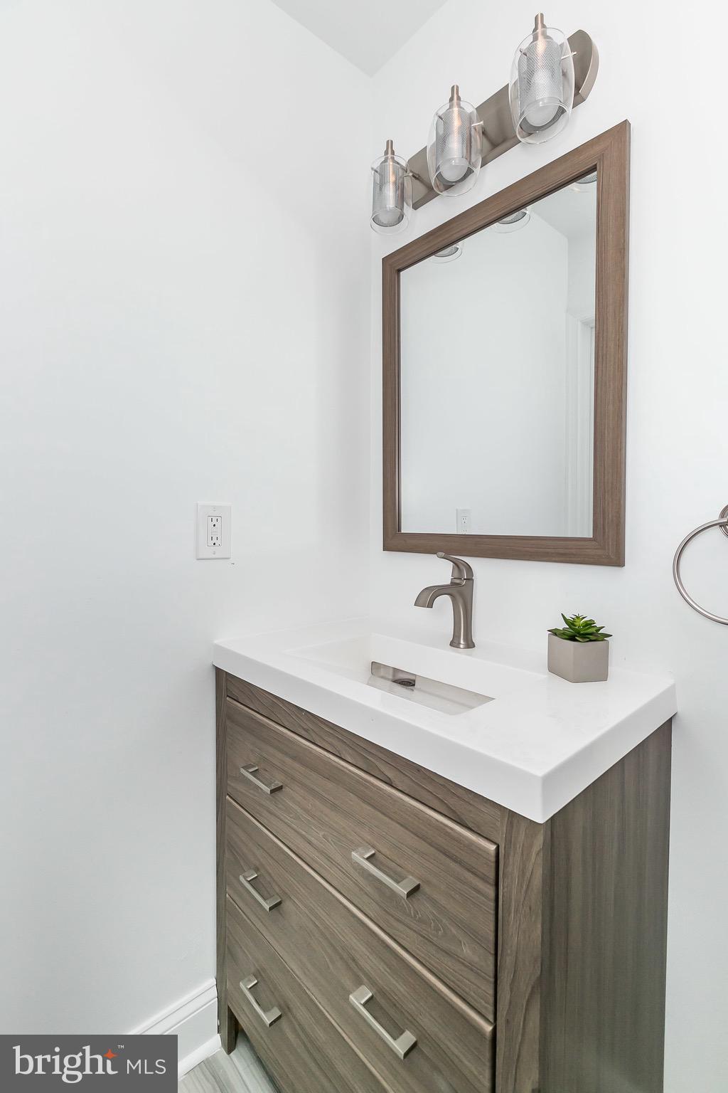 1710 Leslie Road Baltimore, MD 21222 - Photo 13 of 33