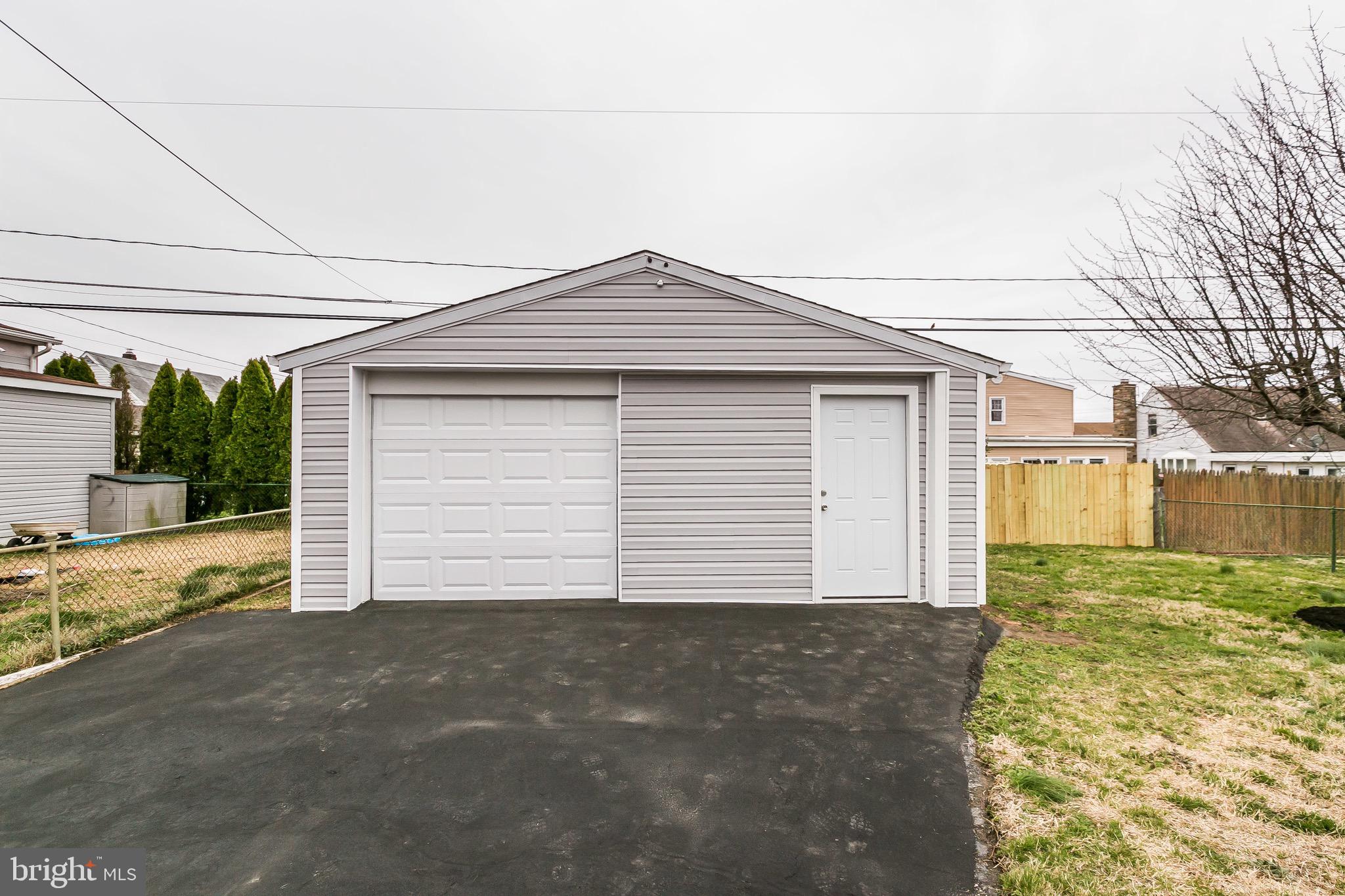 1710 Leslie Road Baltimore, MD 21222 - Photo 26 of 33
