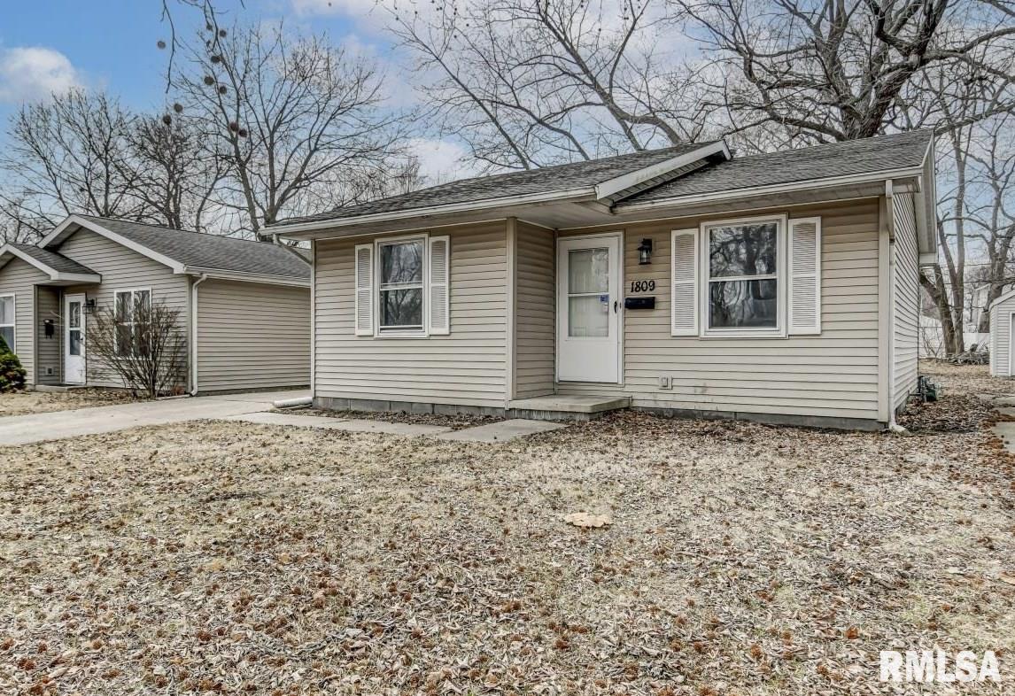 1809 North 20th Street Springfield, IL 62702 - Photo 1 of 29