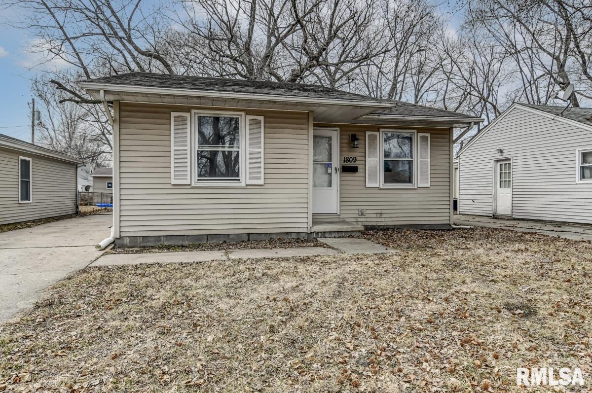 1809 North 20th Street Springfield, IL 62702 - Photo 4 of 29