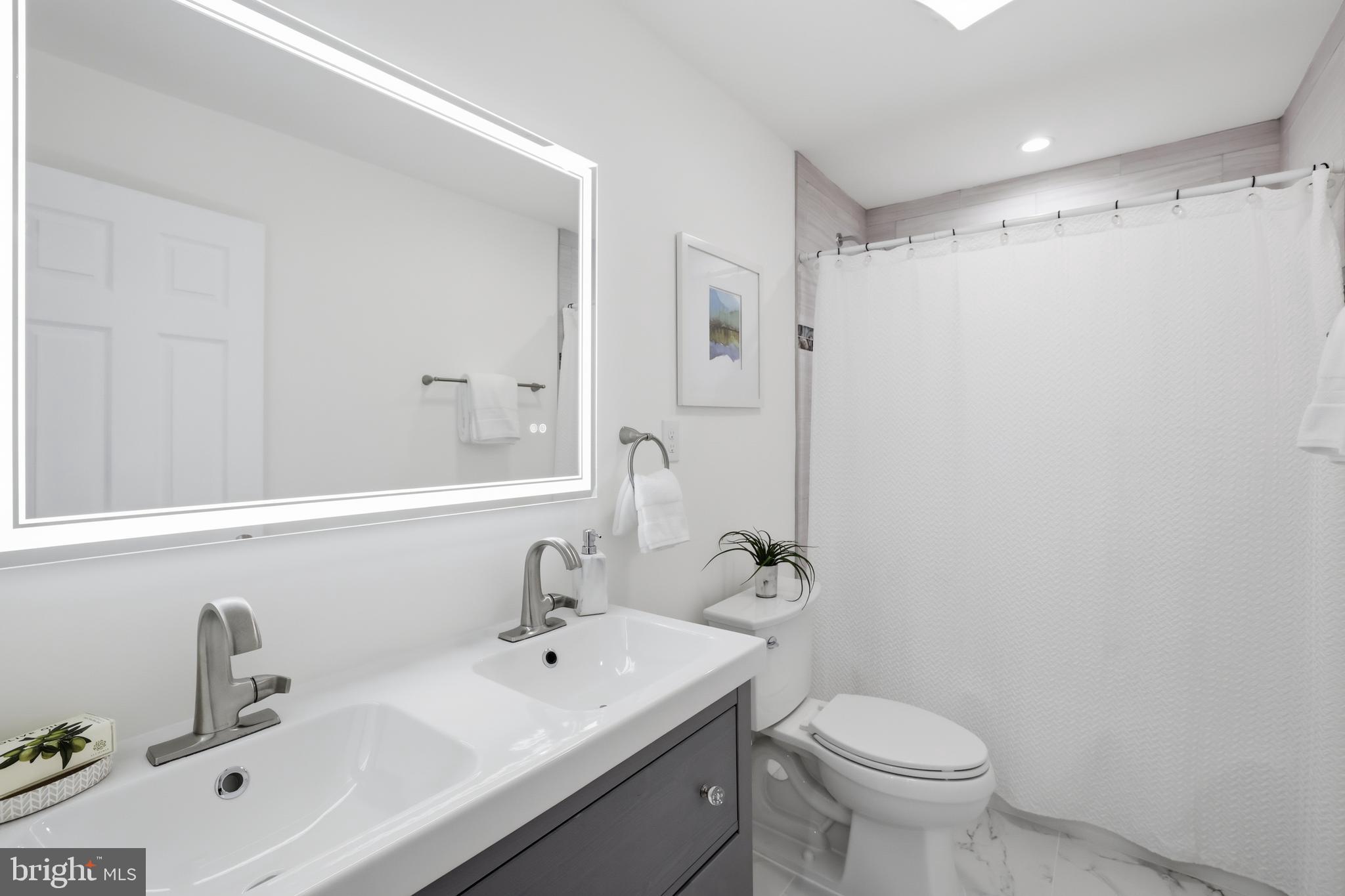 6925 Barrett Road Falls Church, VA 22042 - Photo 32 of 75 Gallery Image 32