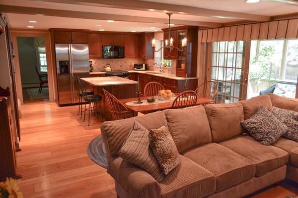 11 Olde Lantern Road Acton, MA 01720 - Photo 5 of 30 Gallery Image 5