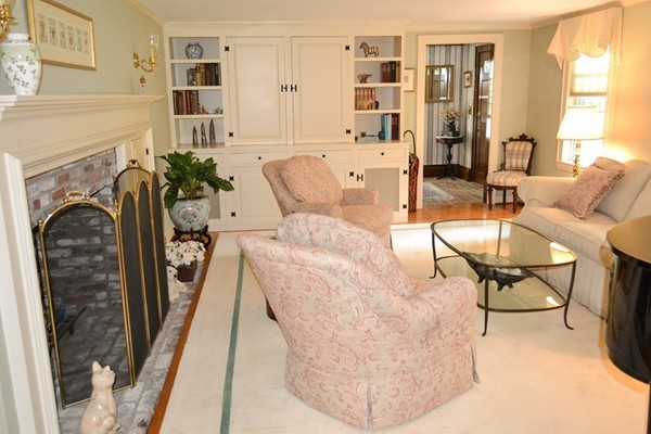 11 Olde Lantern Road Acton, MA 01720 - Photo 10 of 30 Gallery Image 10