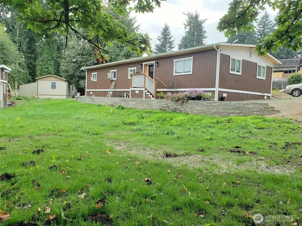 $230,000 | 19522 5th St Court East, Unit 9, Lake Tapps, WA 98391