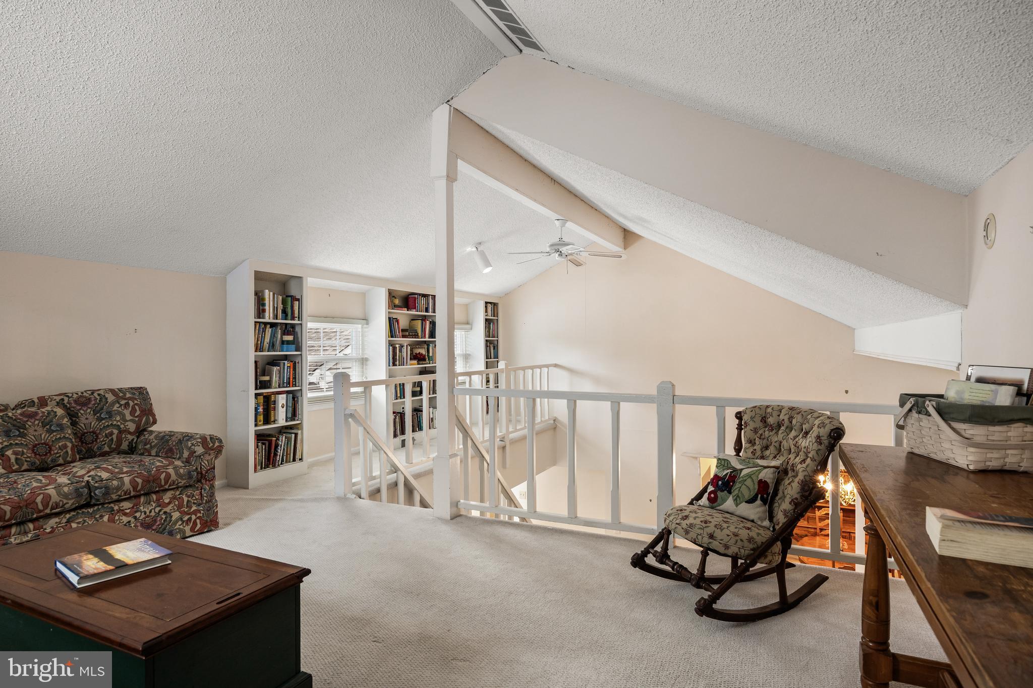 2 Nantucket Court Medford, NJ 08055 - Photo 26 of 32 Family room with library area